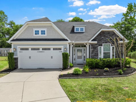 Homes For Sale - 432 Fieldsview Lane<br/> Simpsonville, SC 29681