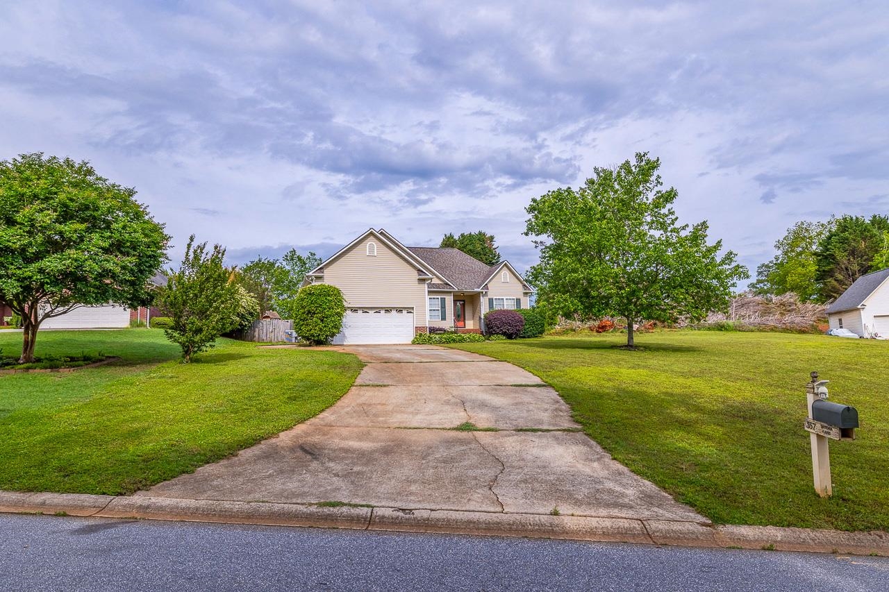 357 Sandra Lane, Woodruff, South Carolina image 2