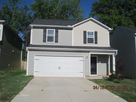 Homes For Sale - 555 Dayspring Drive<br/> Inman, SC 29349