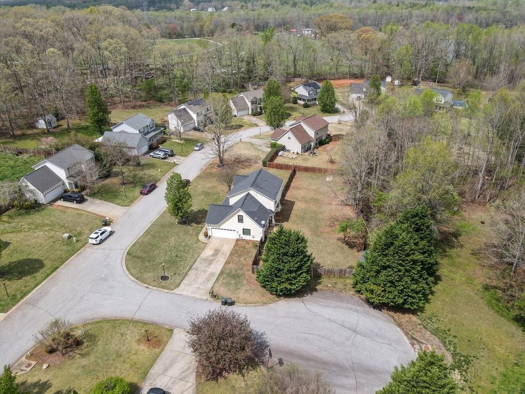 listing image 48