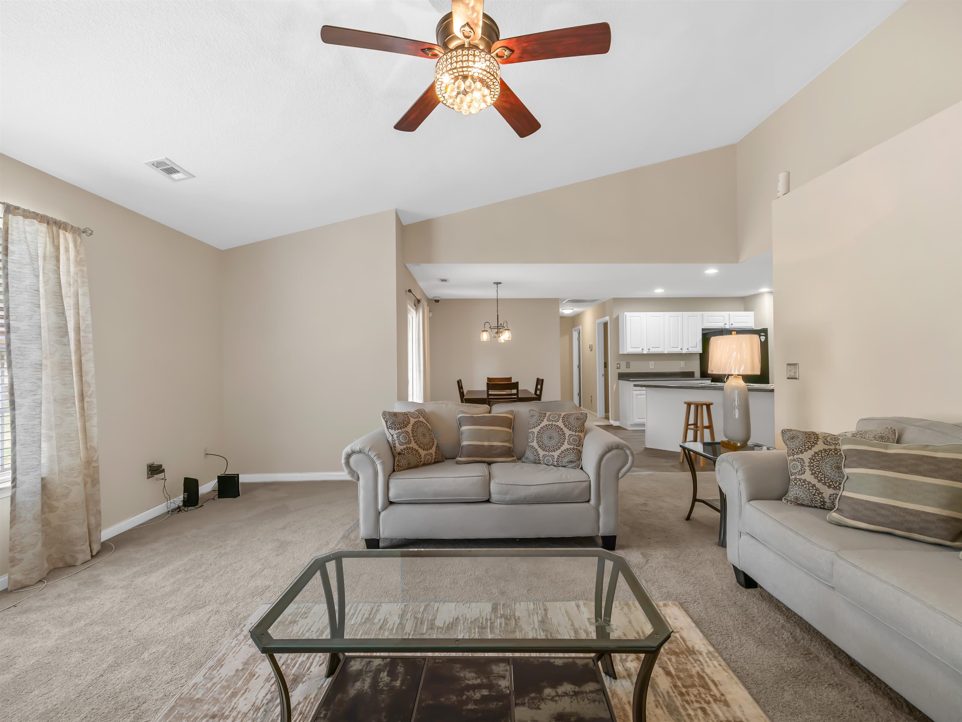 120 Care Ln Ln, Greer, South Carolina image 8