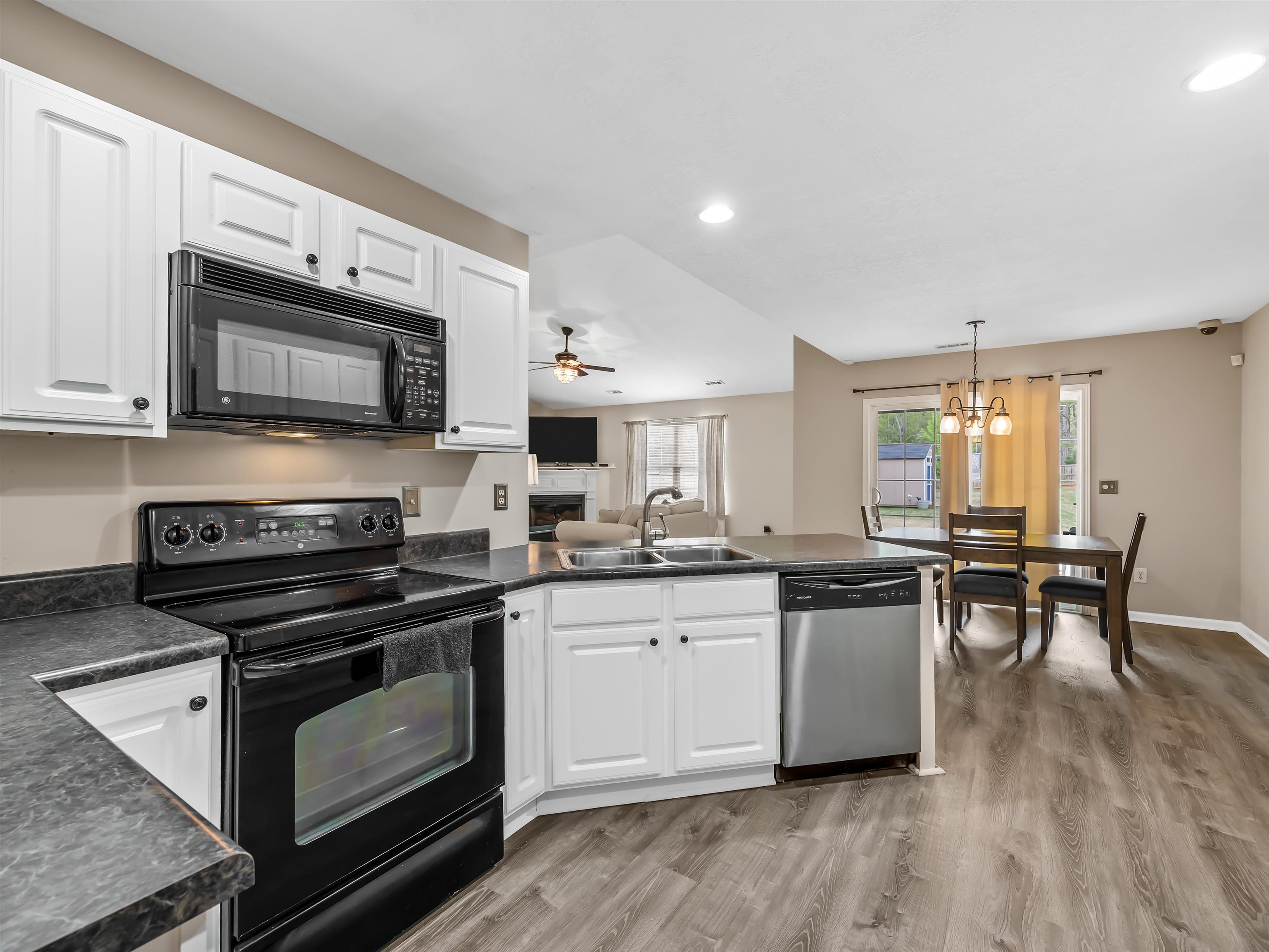 120 Care Ln Ln, Greer, South Carolina image 15