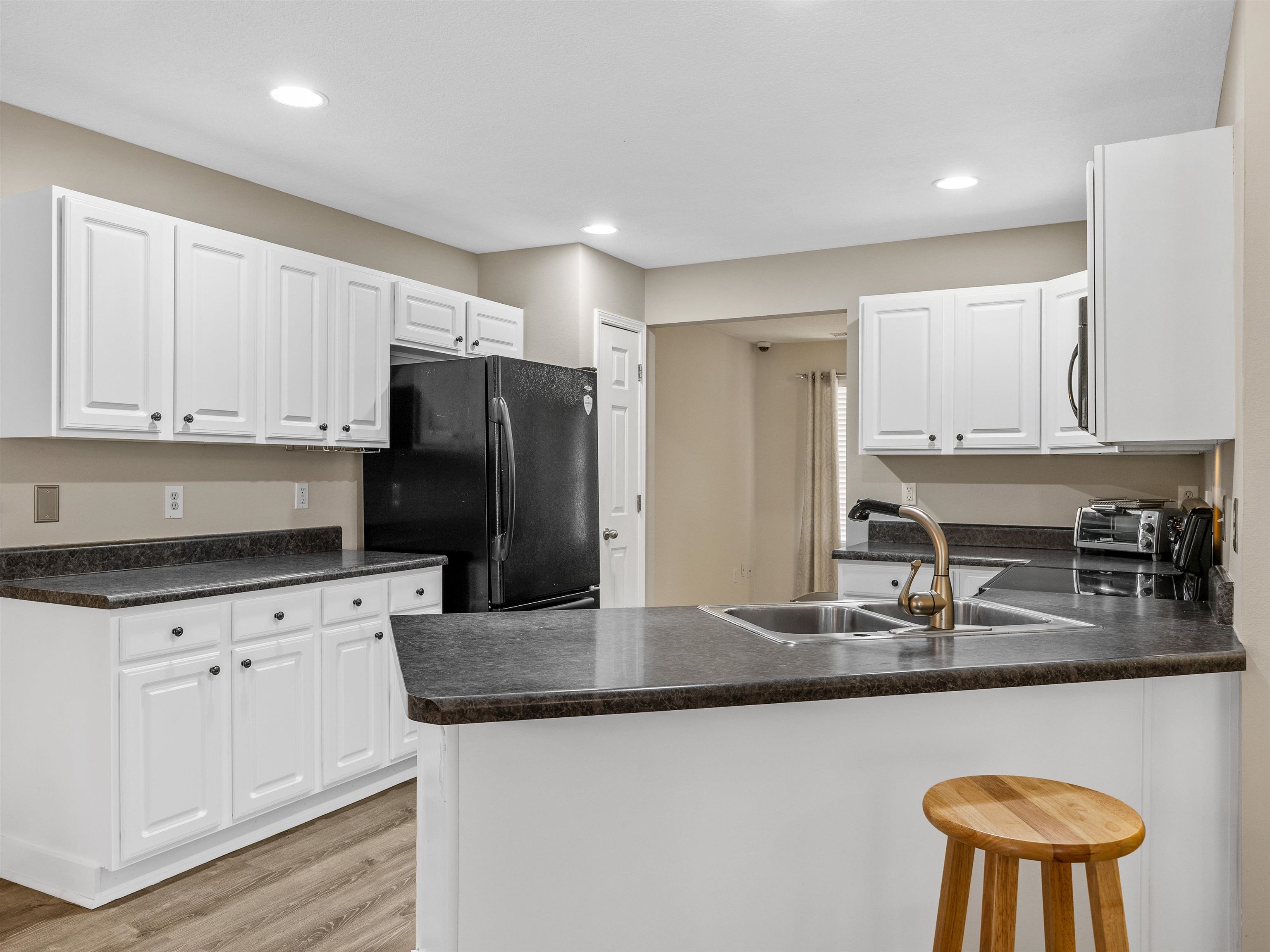 120 Care Ln Ln, Greer, South Carolina image 13