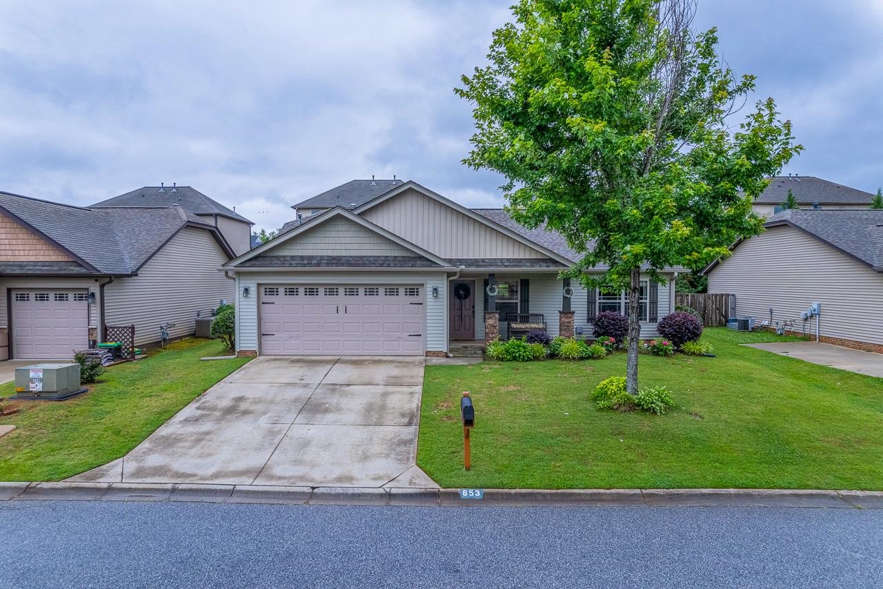 653 Chartwell Drive, Greer, South Carolina image 1