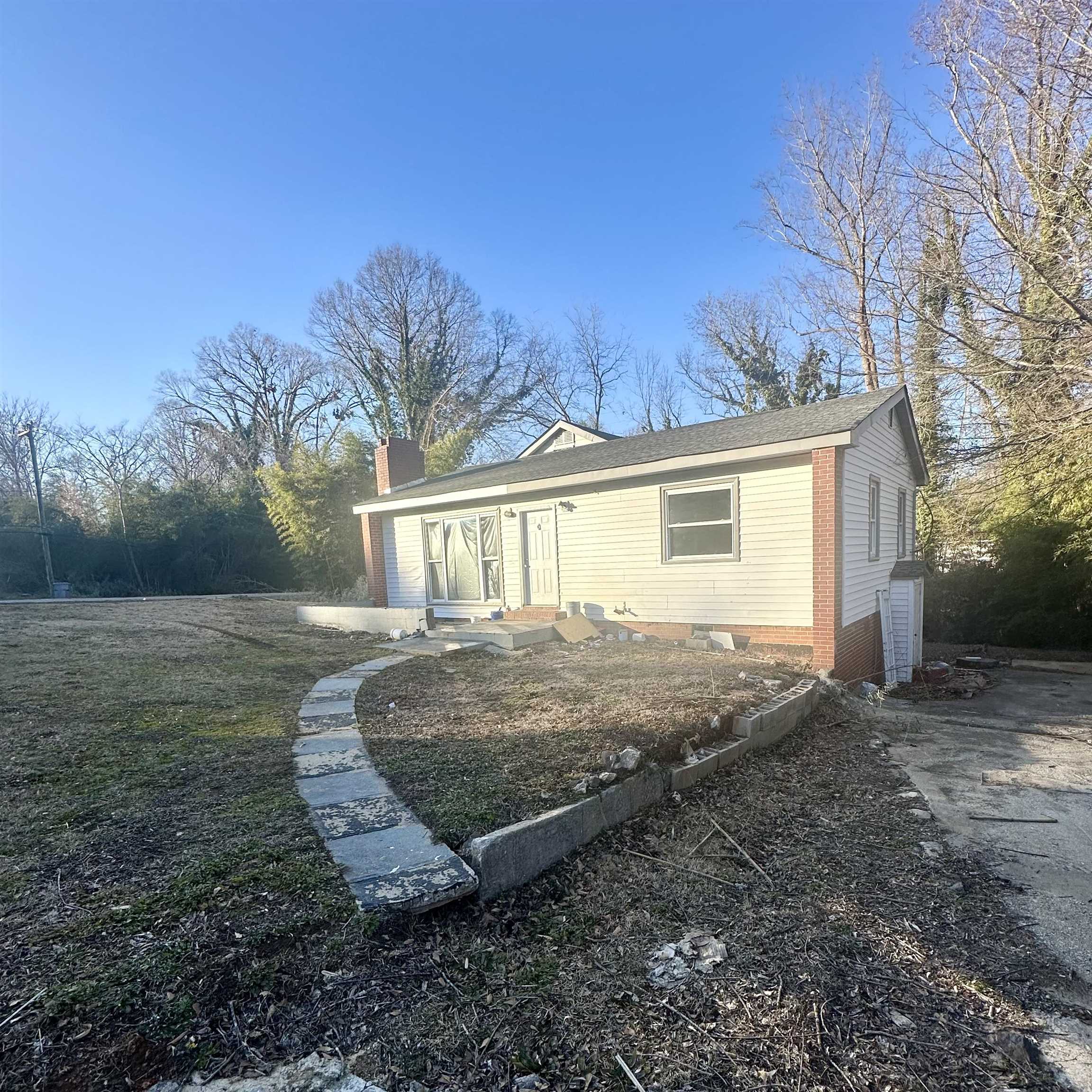 701 Ridgedale Drive, Spartanburg, South Carolina image 1