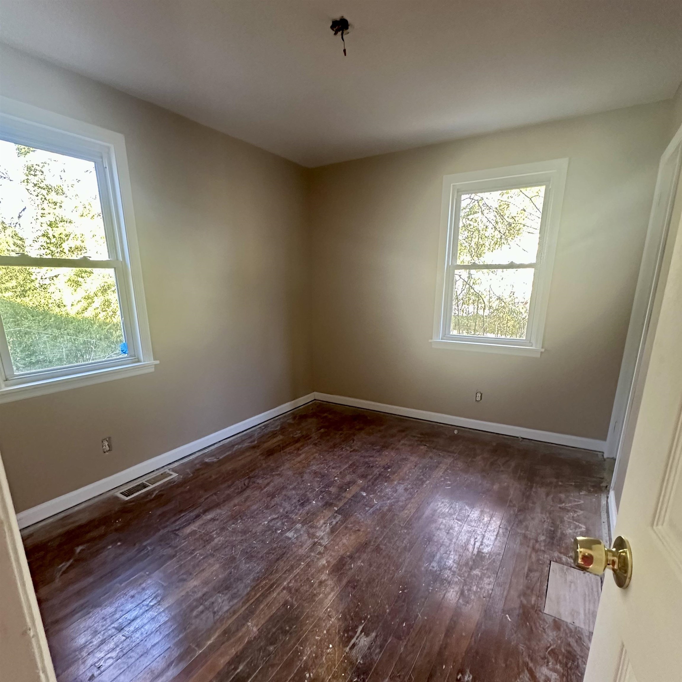 701 Ridgedale Drive, Spartanburg, South Carolina image 3