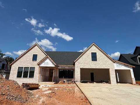 Homes For Sale - 4064 Hollybank Drive<br/> Spartanburg, SC 29303