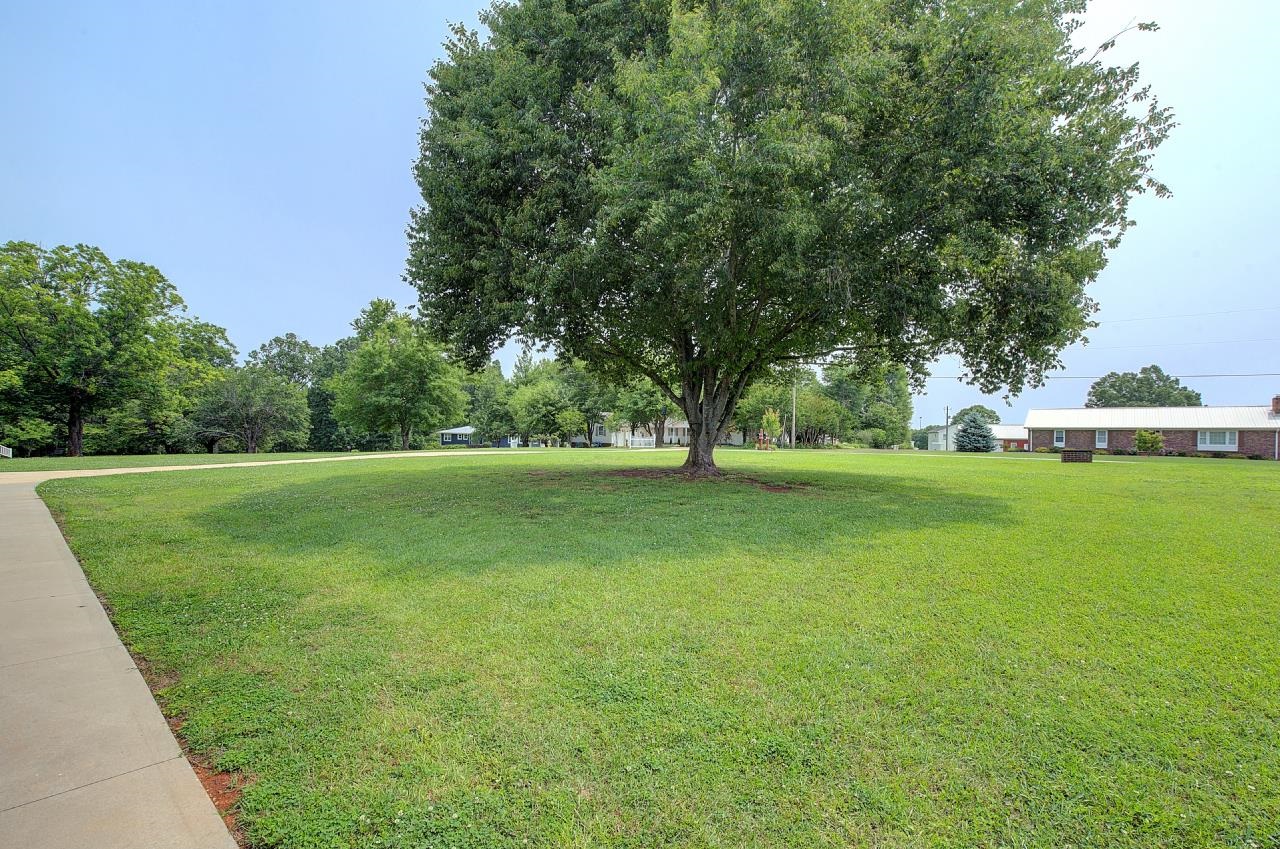 114 Deerwood Circle, Simpsonville, South Carolina image 8