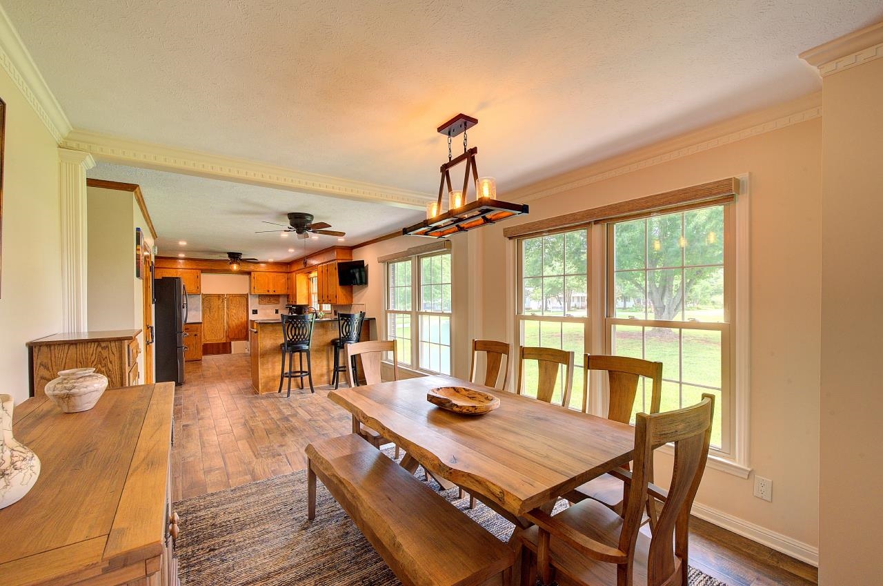 114 Deerwood Circle, Simpsonville, South Carolina image 12