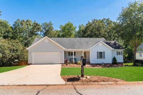 Homes For Sale - 113 Brooke Lee Circle Cir<br/> Taylors, SC 29687