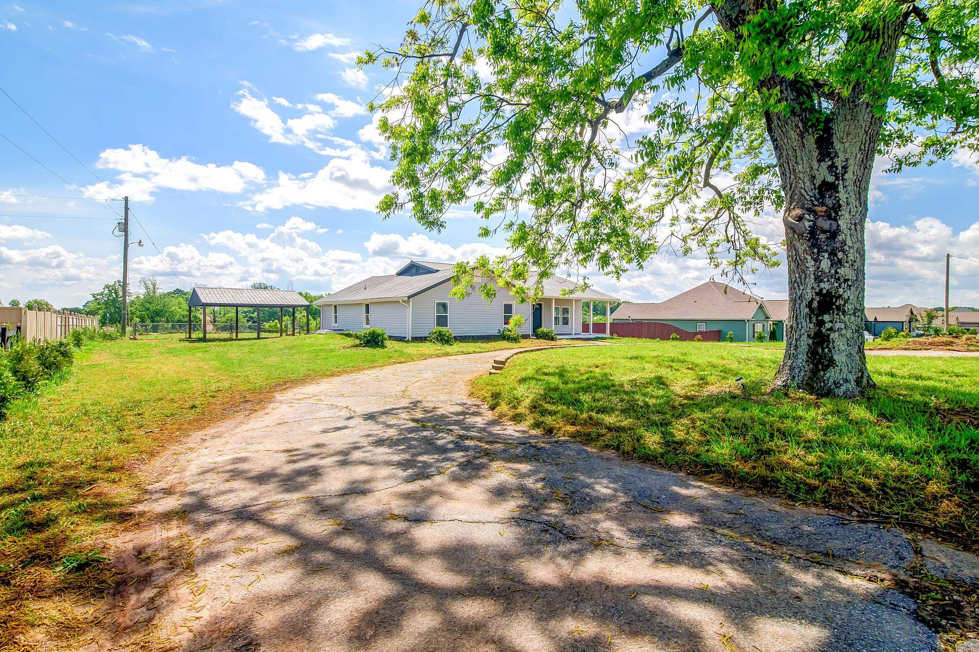 583 Berry Road, Boiling Springs, South Carolina image 2