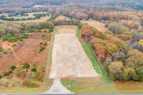 Vacant Land For Sale - 4819 Hwy 101<br/> Woodruff, SC 29388