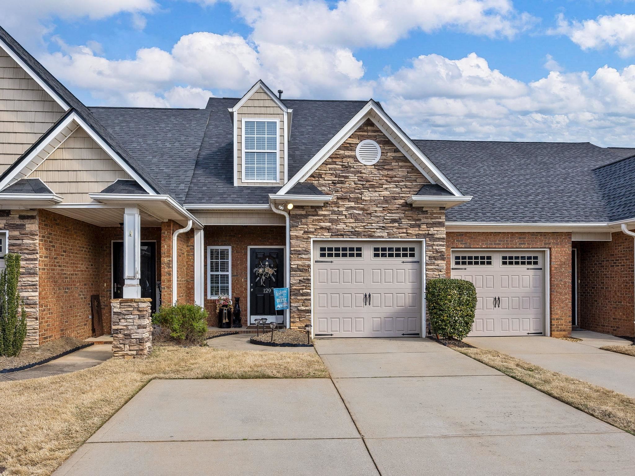 129 Middleton Park Ln, Moore, South Carolina image 2