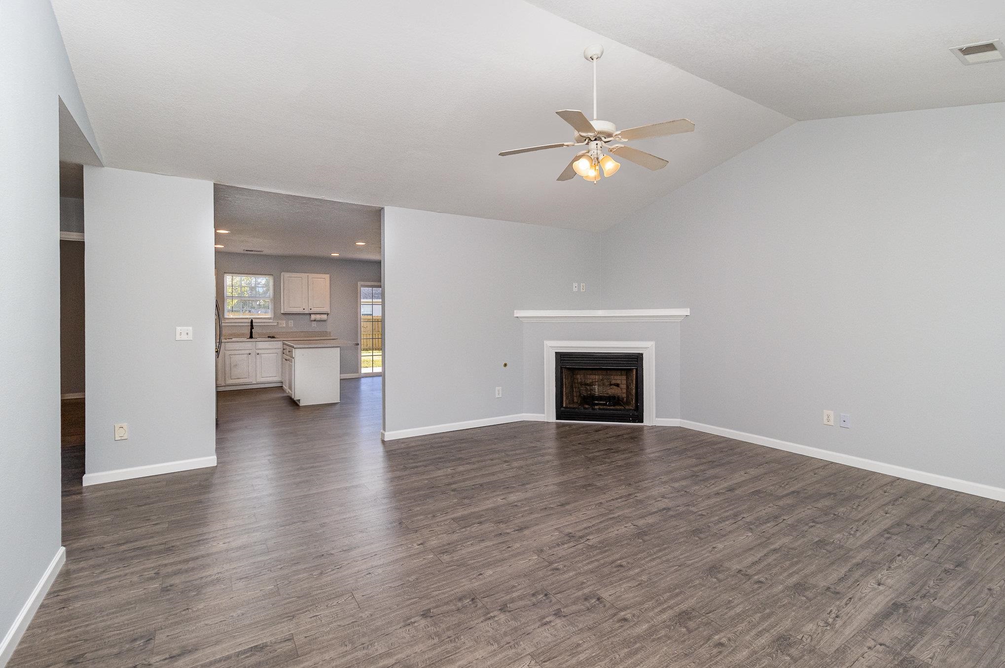 423 Fairbanks Court, Lyman, South Carolina image 5