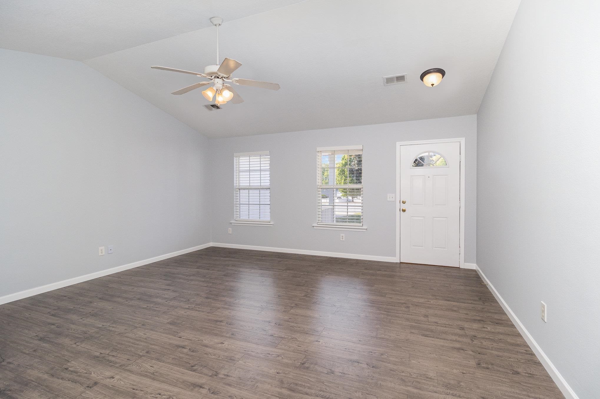 423 Fairbanks Court, Lyman, South Carolina image 3