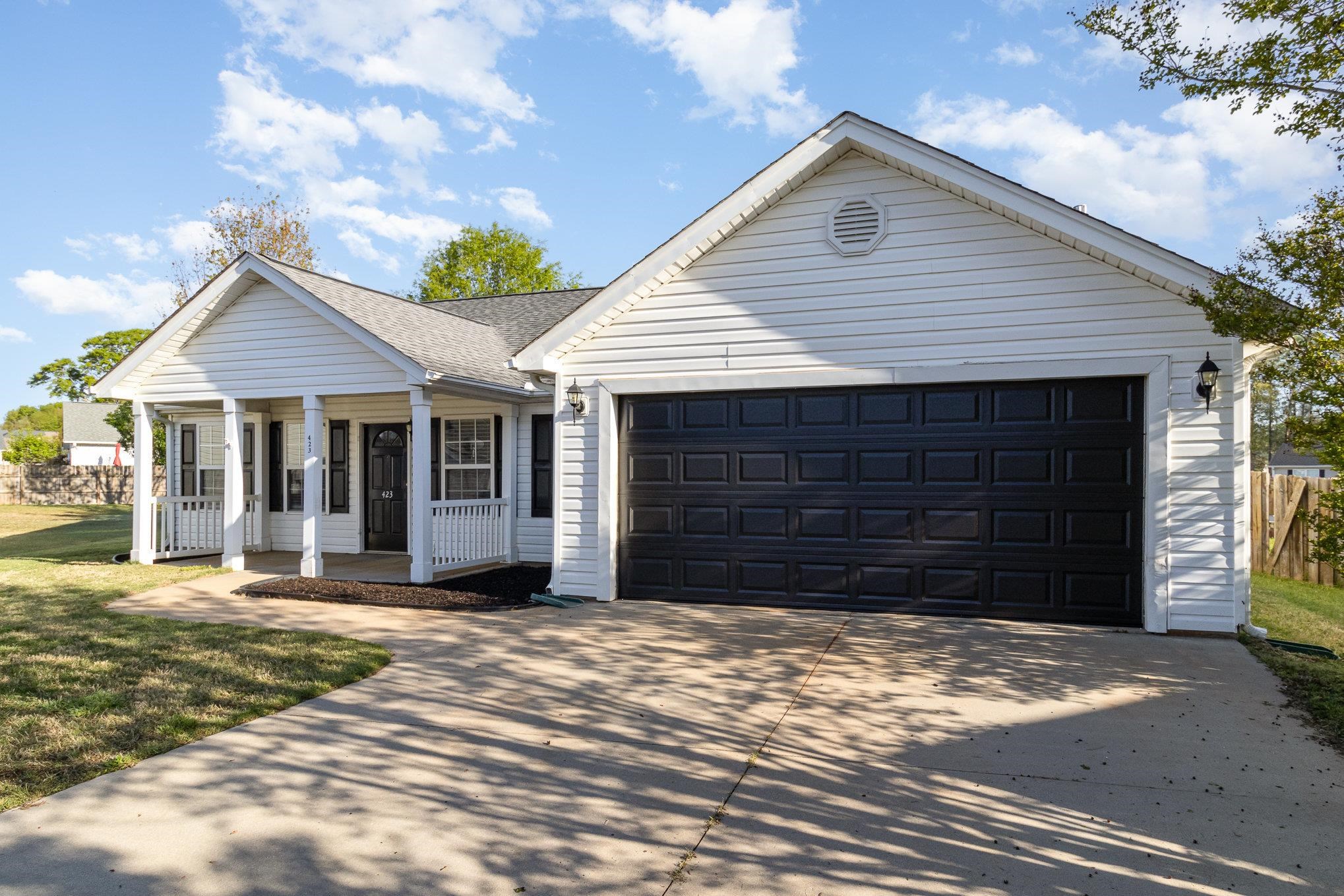 423 Fairbanks Court, Lyman, South Carolina image 2