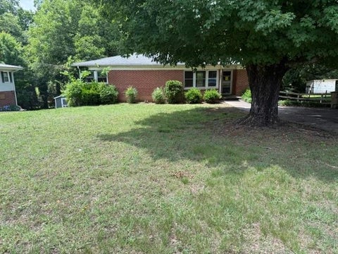 Homes For Sale - 200 Peach Street<br/> Shelby, NC 28150