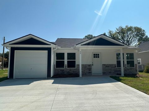 Homes For Sale - 99 Walnut Street<br/> Gaffney, SC 29340