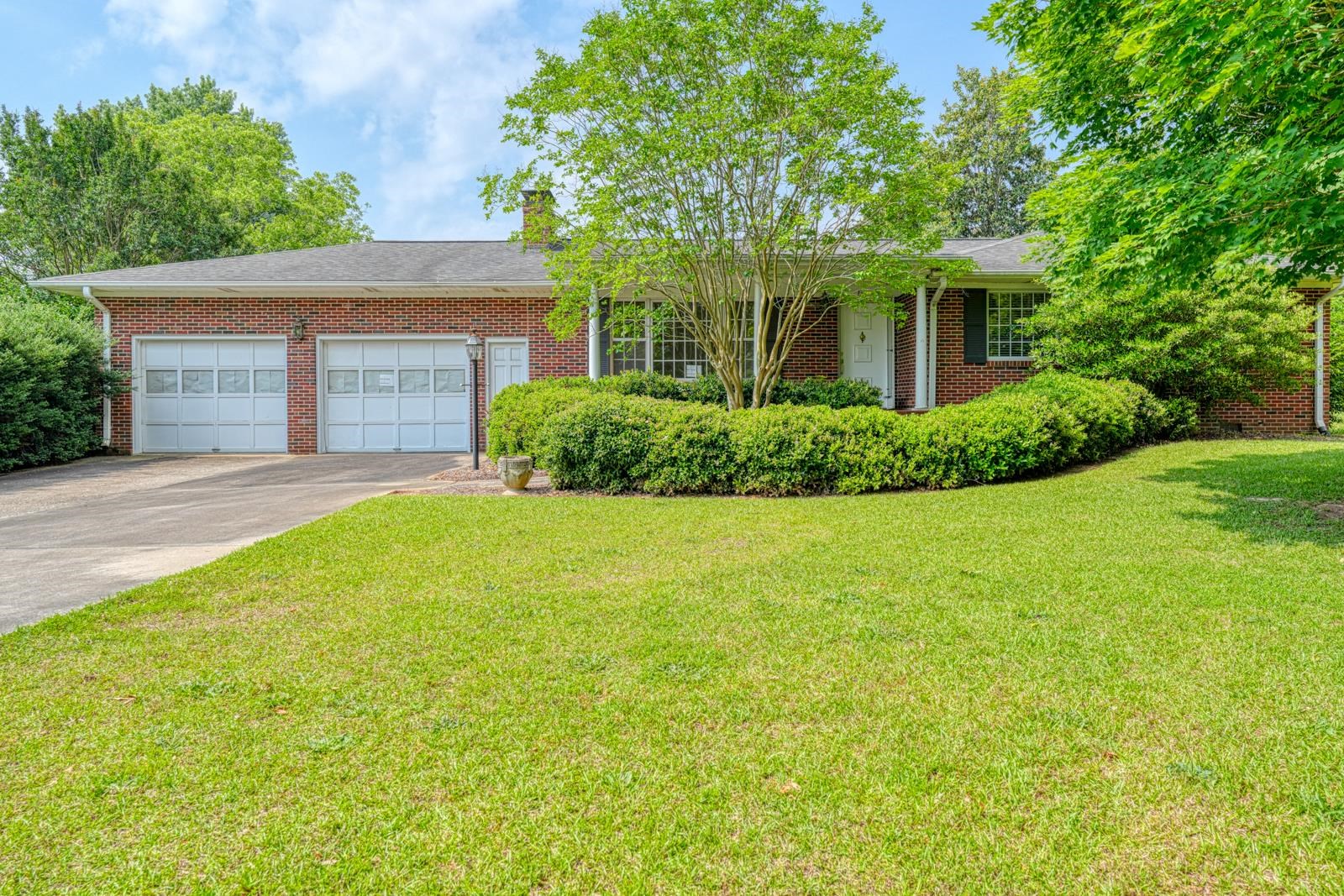 129 E Main Street, Duncan, South Carolina image 1