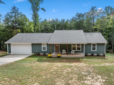 Homes For Sale - 360 Greenwood Road<br/> Landrum, SC 29356