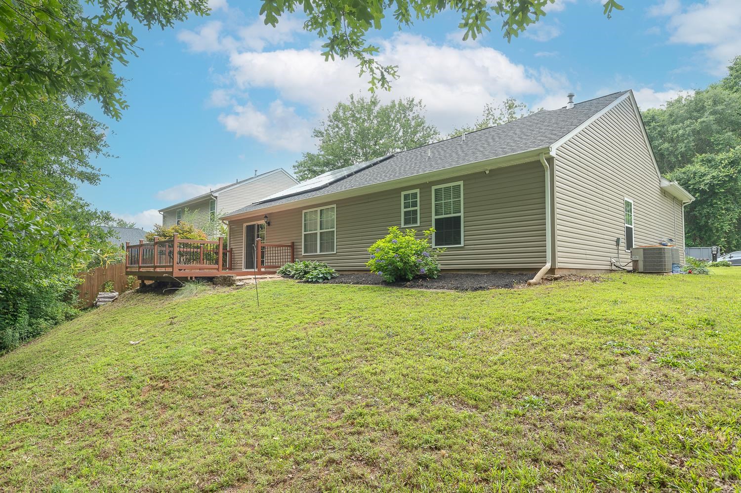 206 Manhassett Court, Greenville, New York image 32