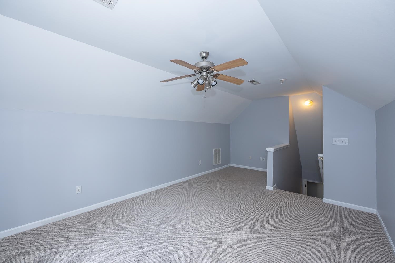 206 Manhassett Court, Greenville, New York image 28