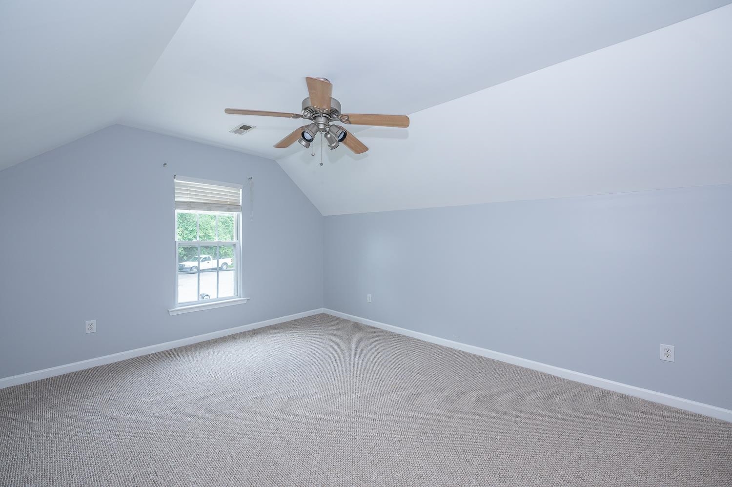 206 Manhassett Court, Greenville, New York image 27