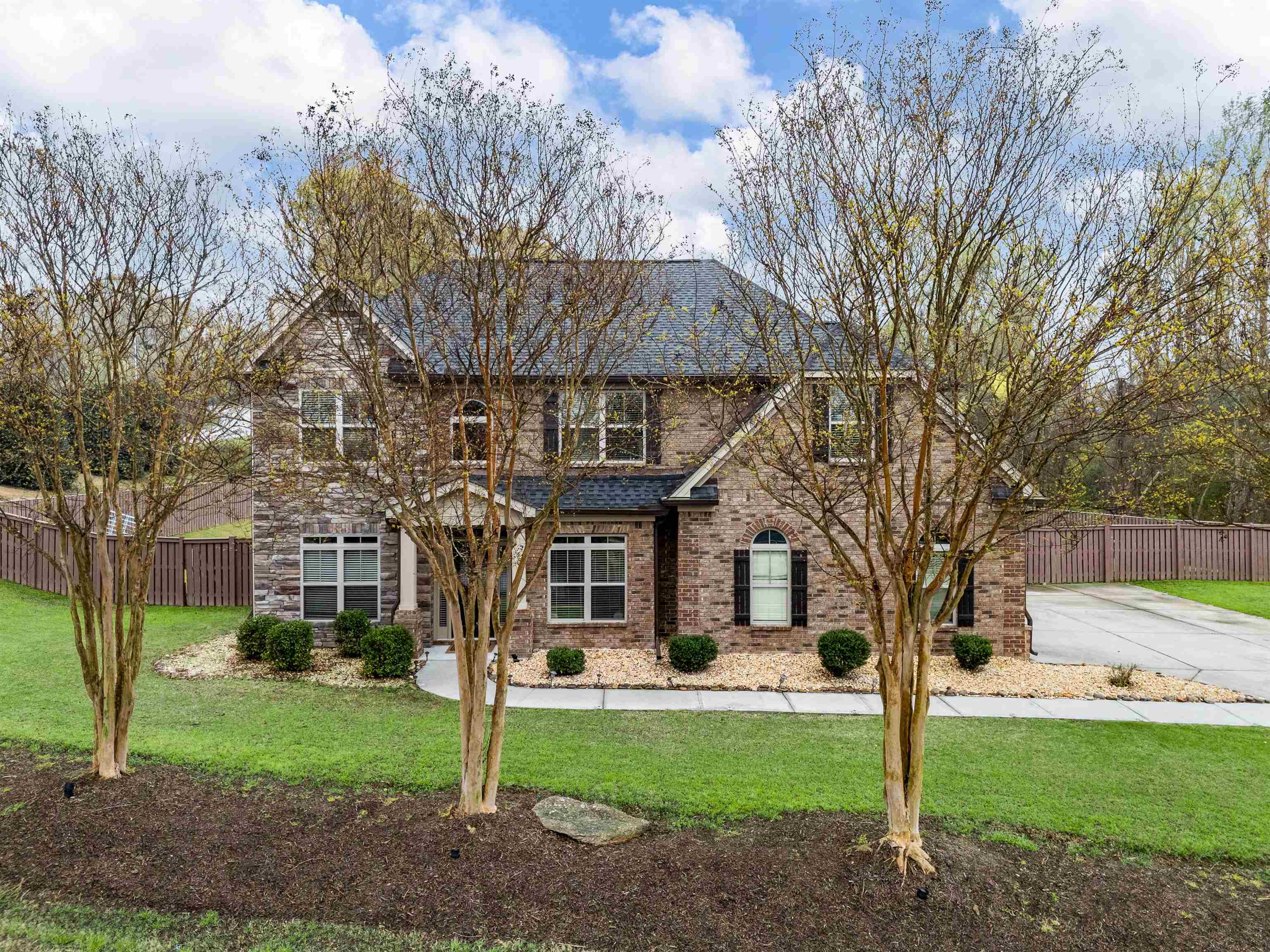 101 Tuscany Falls Drive, Simpsonville, South Carolina image 2
