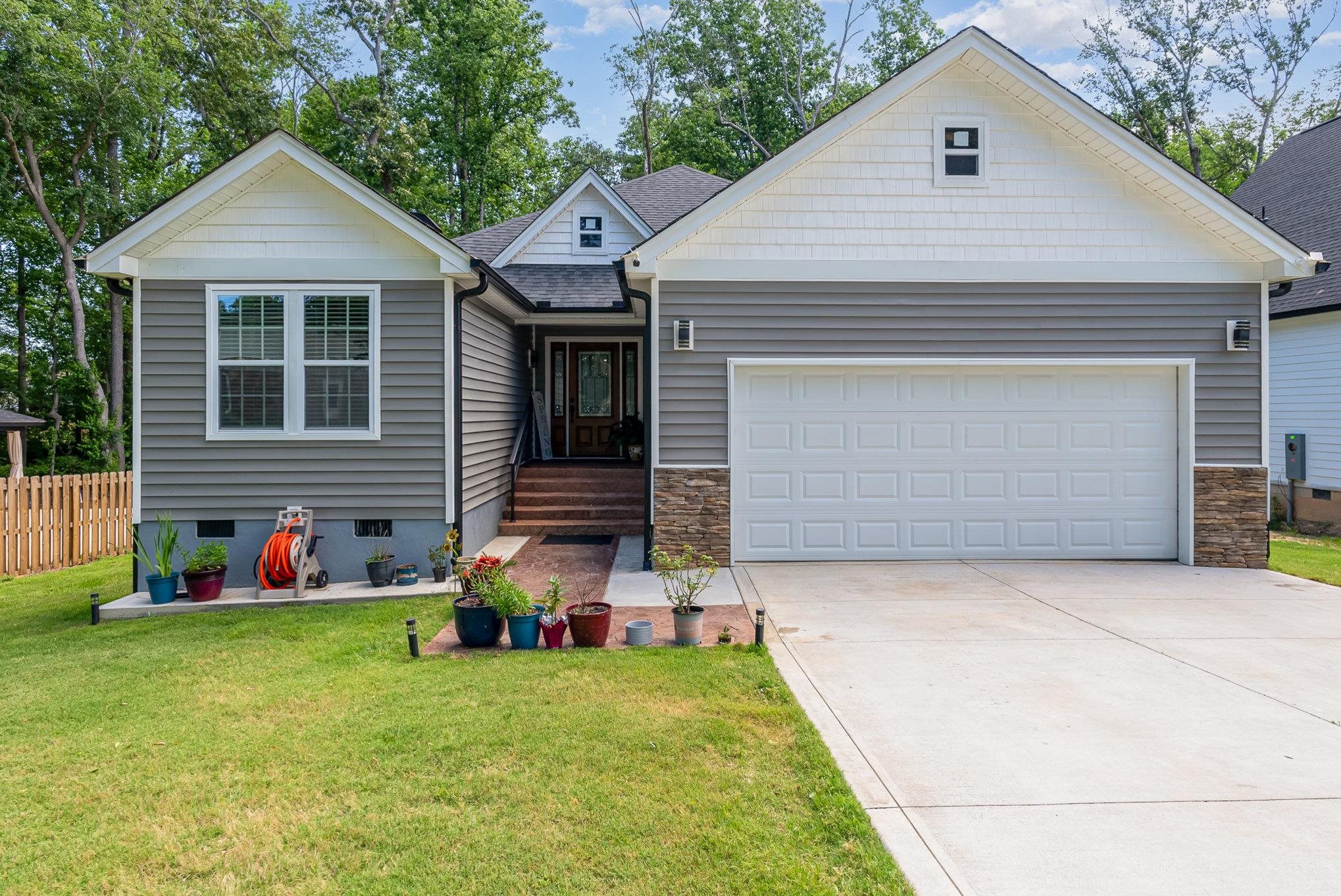 205 Newgate Drive, Simpsonville, South Carolina image 1