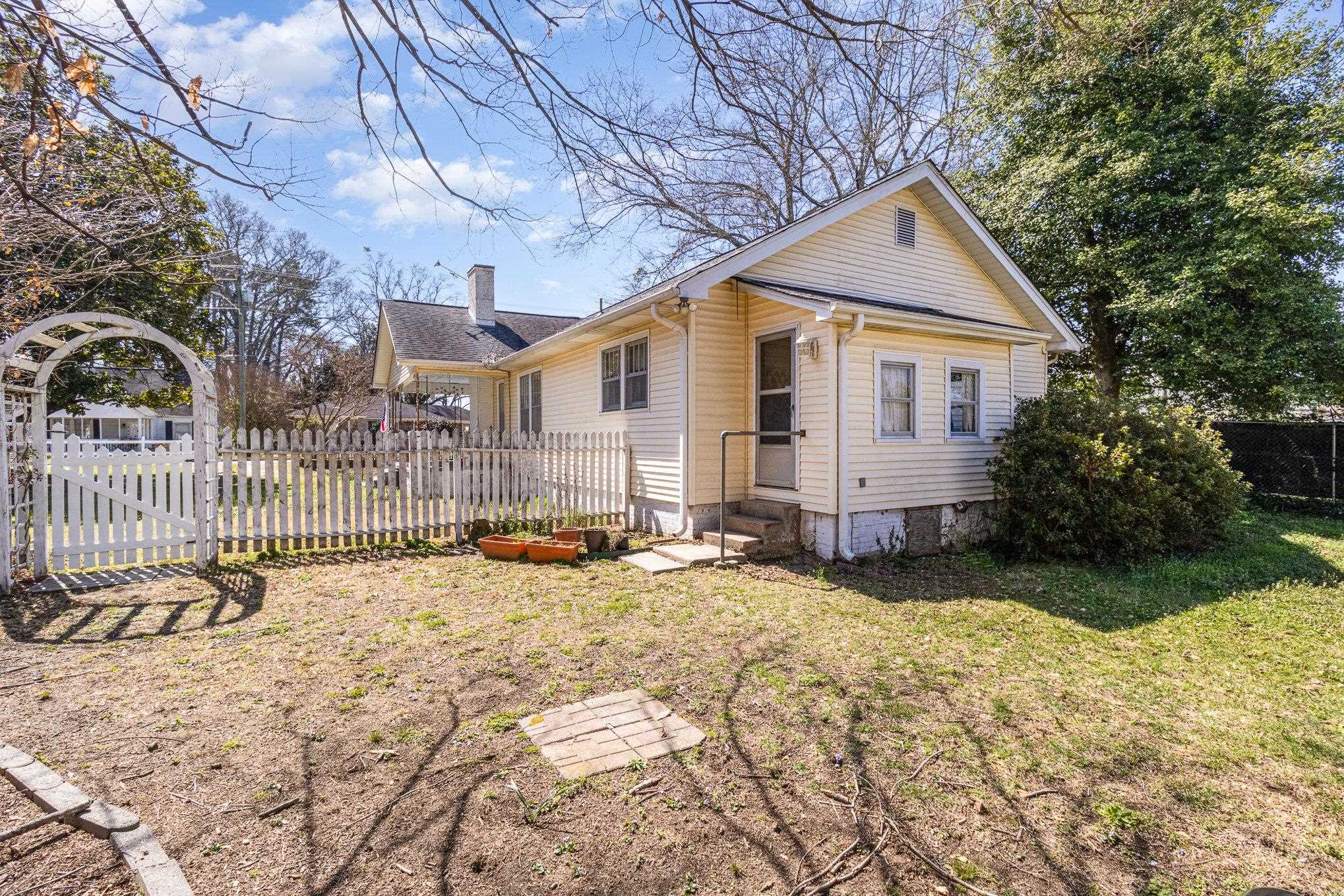 201 E Arlington Avenue, Greer, South Carolina image 28