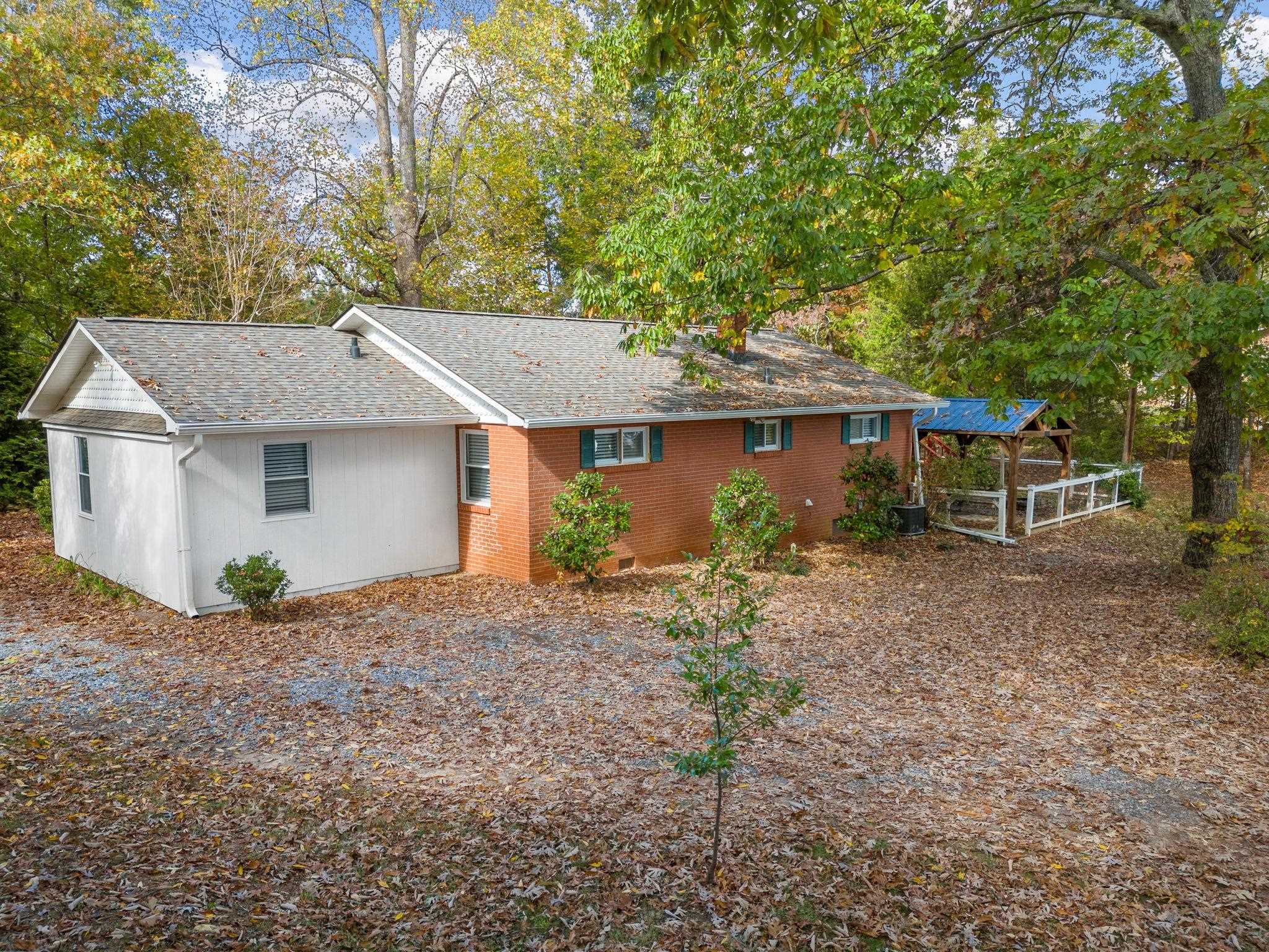515 Forest Avenue, Landrum, South Carolina image 34