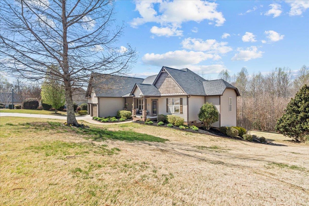 9 Crimson Glory Way, Travelers Rest, South Carolina image 2