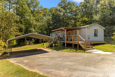 Mobile Home For Sale - 506 Charlies Creek Road<br/> Iva, SC 29655