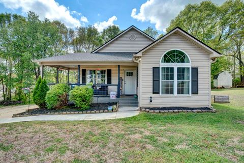 Homes For Sale - 114 Wonderberry Court<br/> Boiling Springs, SC 29316