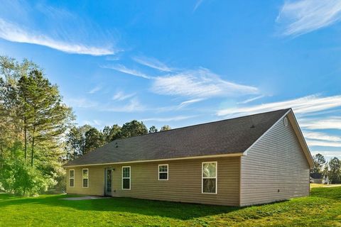 A home in Laurens