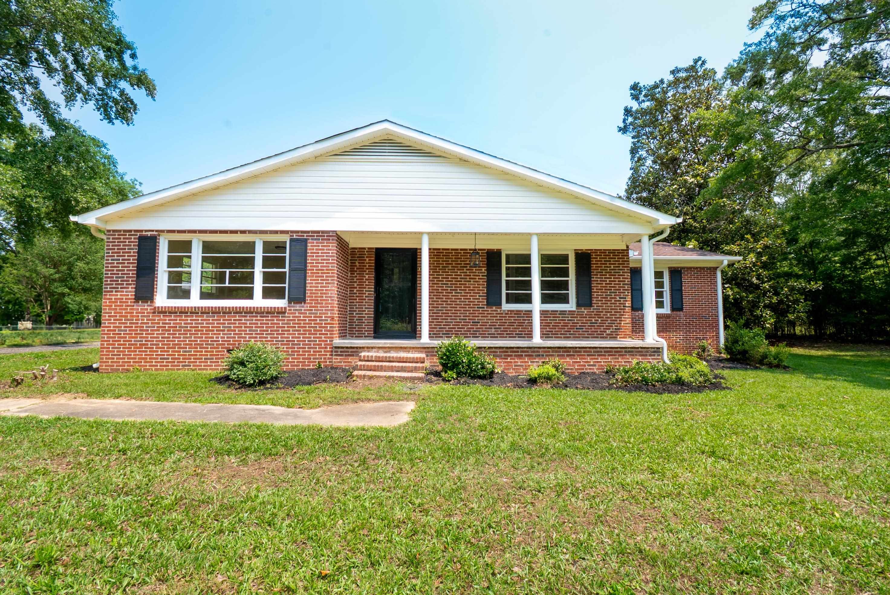 231 E Hampton Avenue, Honea Path, South Carolina image 3