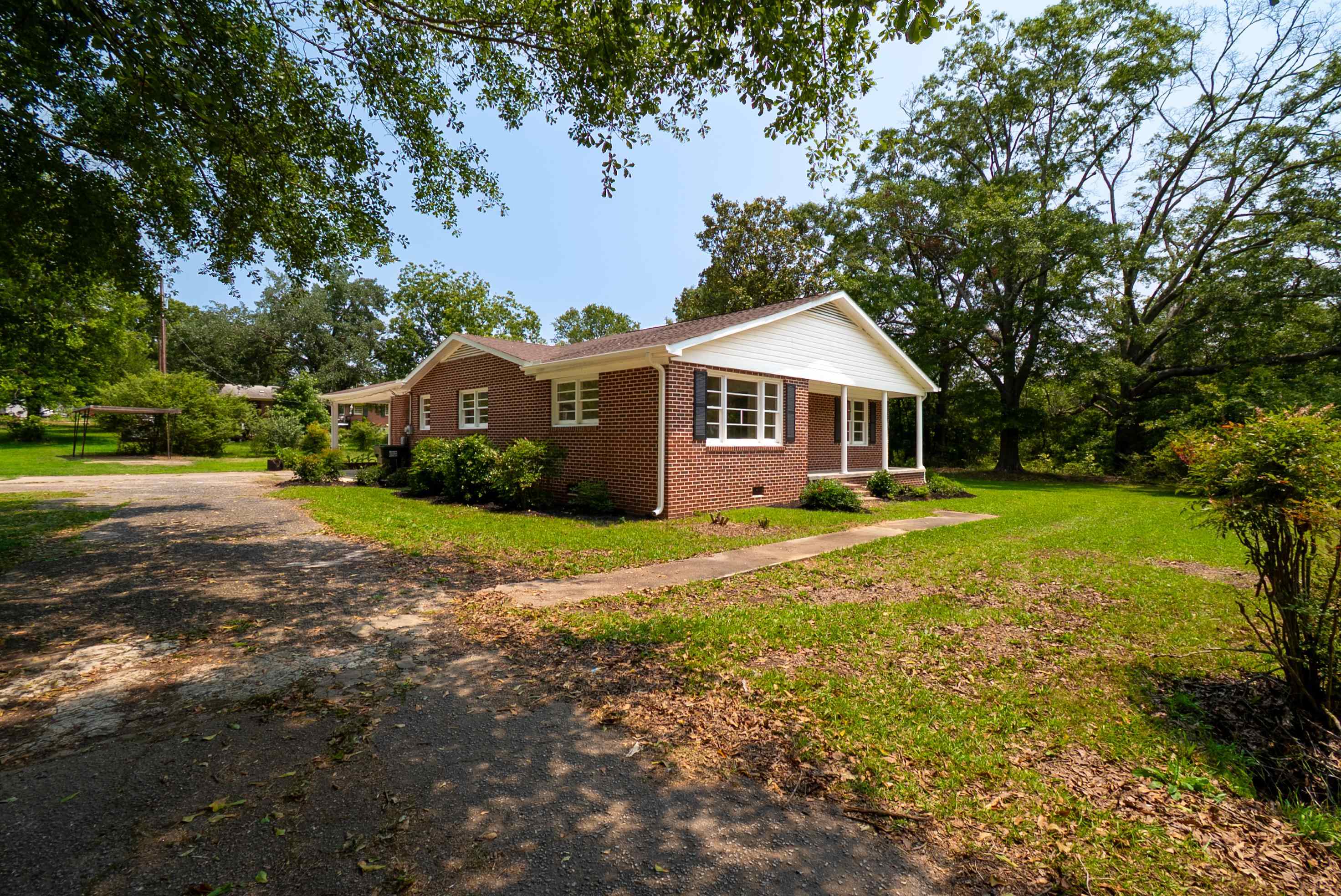 231 E Hampton Avenue, Honea Path, South Carolina image 5