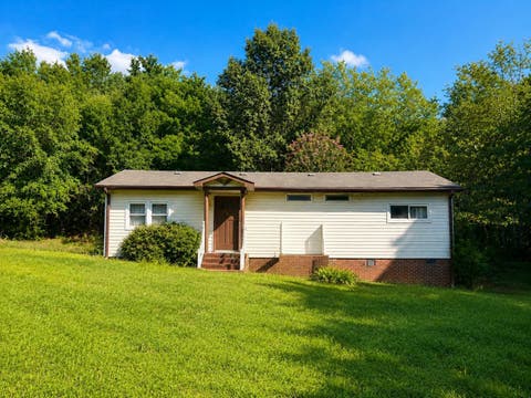 Mobile Home For Sale - 370 Fagan Drive<br/> Inman, SC 29349