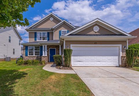 Homes For Sale - 811 South Edisto River Drive<br/> Roebuck, SC 29376