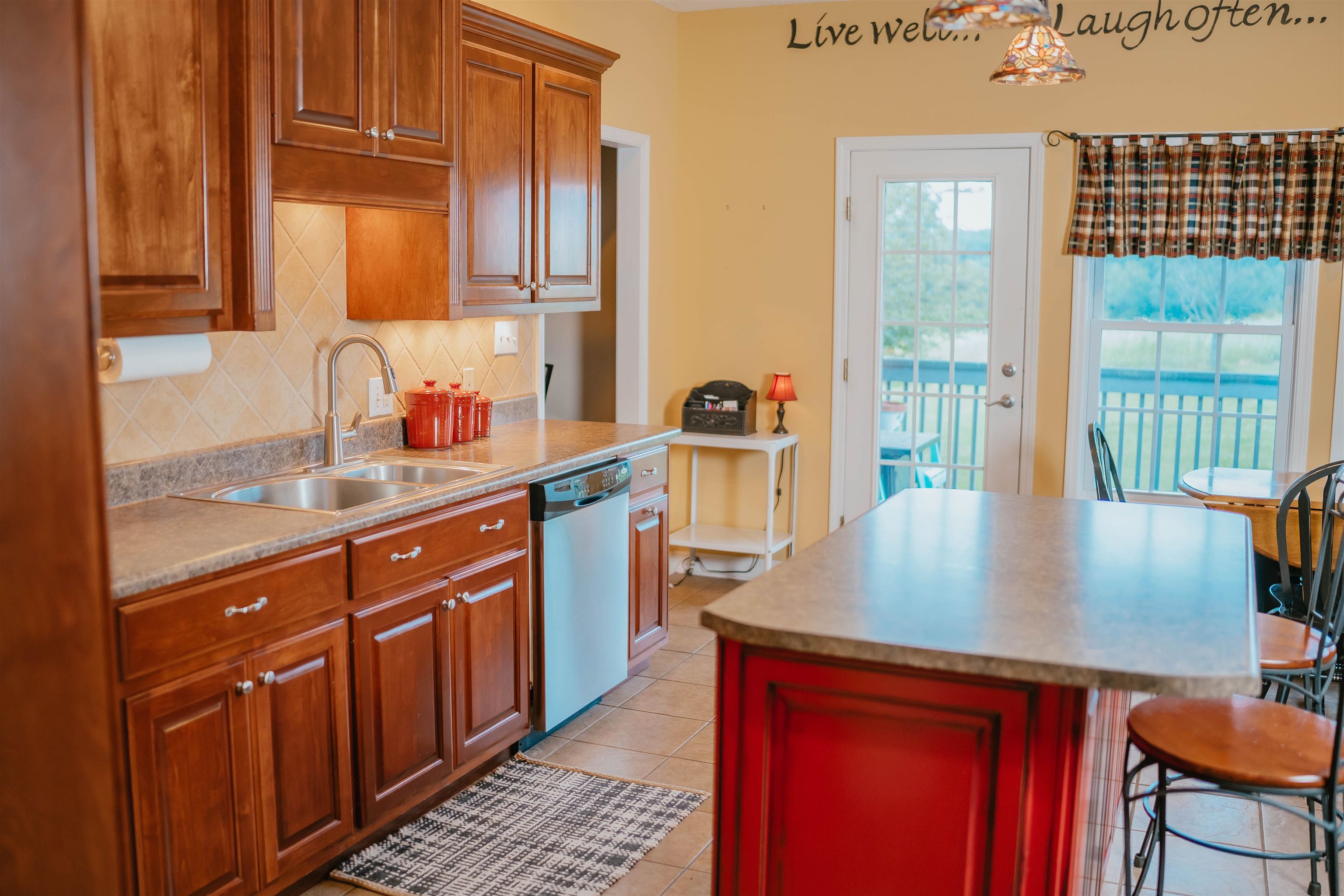 250 Fairview Farms Drive, Landrum, South Carolina image 11