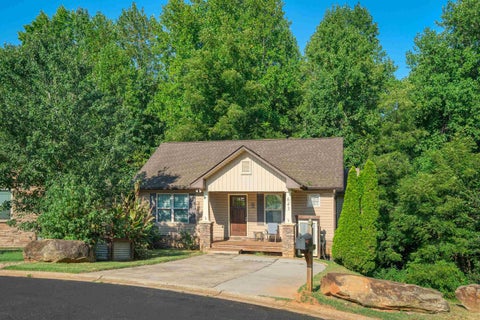 Homes For Sale - 643 Fawn Branch Trail<br/> Boiling Springs, SC 29316