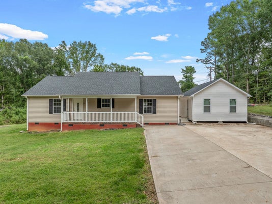 2001 GLENNWOOD HILLS DR, SPARTANBURG, SC 29307 - Image d203a755b78bcd0efe59d91c5d20c3eb/2124256811