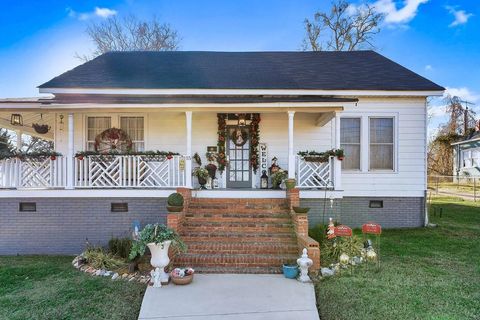 A home in Ware Shoals