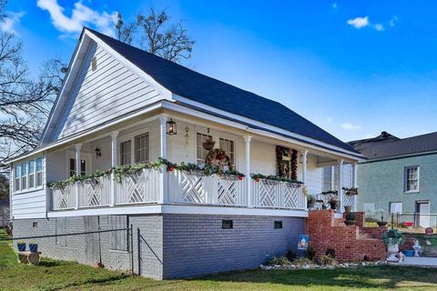 A home in Ware Shoals