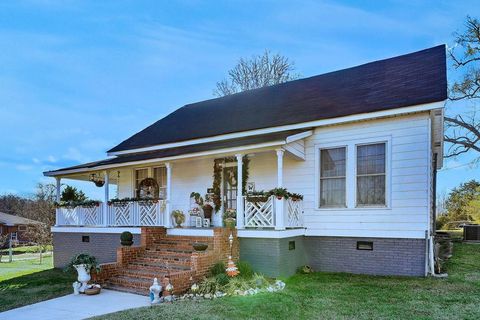 A home in Ware Shoals