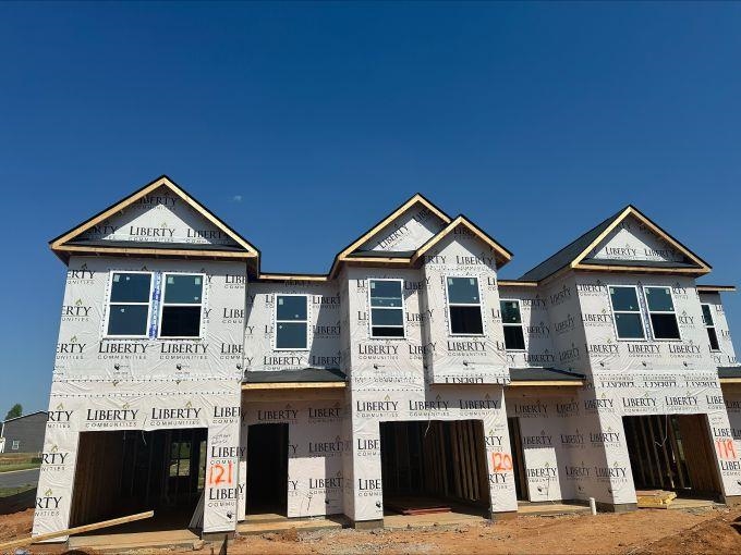 1413 Port Harbor Court, Spartanburg, South Carolina image 1