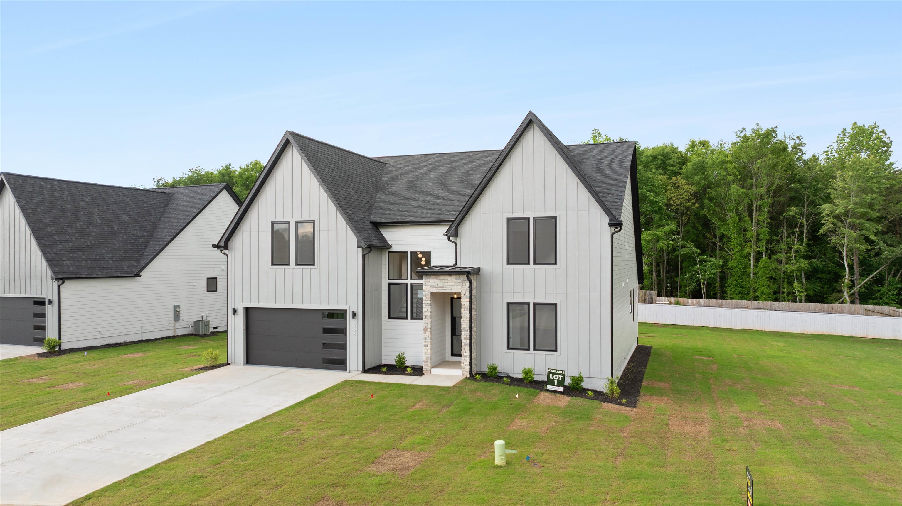 726 New South Court, Wellford, South Carolina image 2