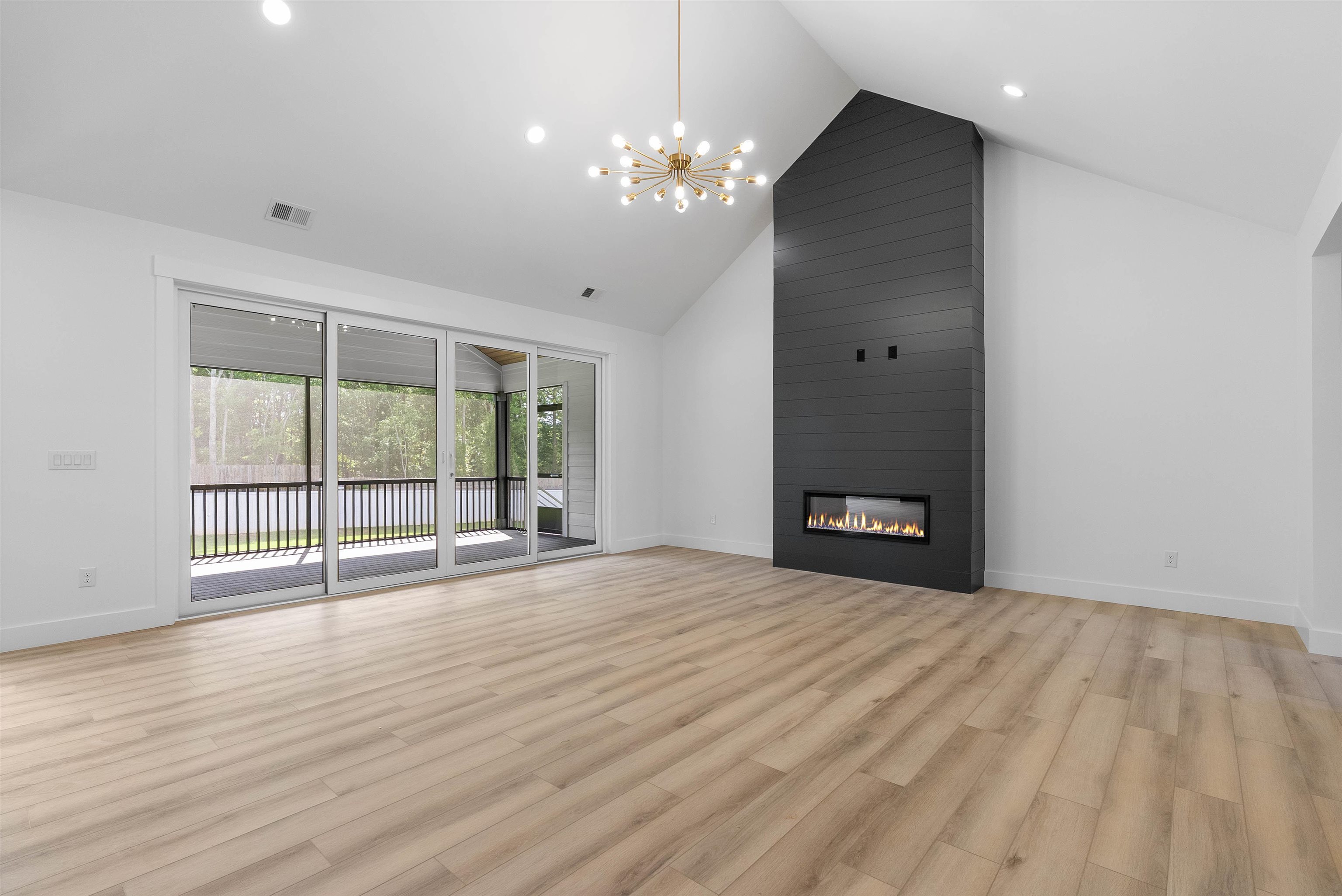 726 New South Court, Wellford, South Carolina image 8