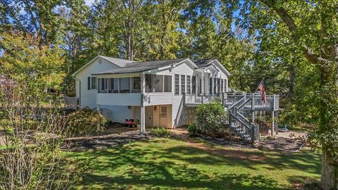 Homes For Sale - 260 Sunward Path<br/> Inman, SC 29349