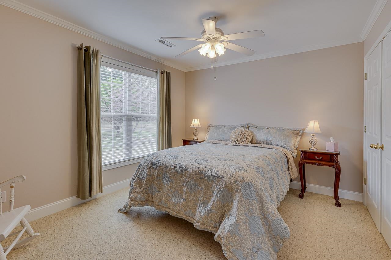 324 Viewmont Drive, Greenville, South Carolina image 32